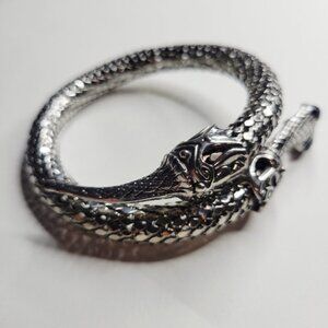 Vintage – Incredible Stainless Silver Mesh Coil Snake Serpent Bracelet Arm Cuff